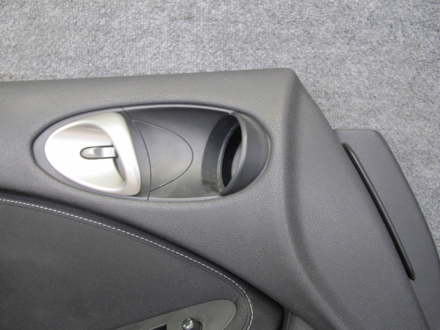 10-19 Nissan Z34 370Z Convert Left Right Door Interior Trim Cover Panel Set OEM