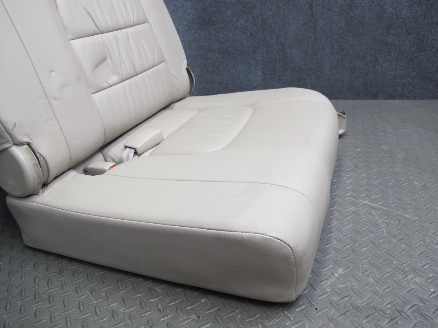 2004-2005 Lexus LX470 Rear Third 3RD ROW Left Right Leather Ivory Seat Set of 2
