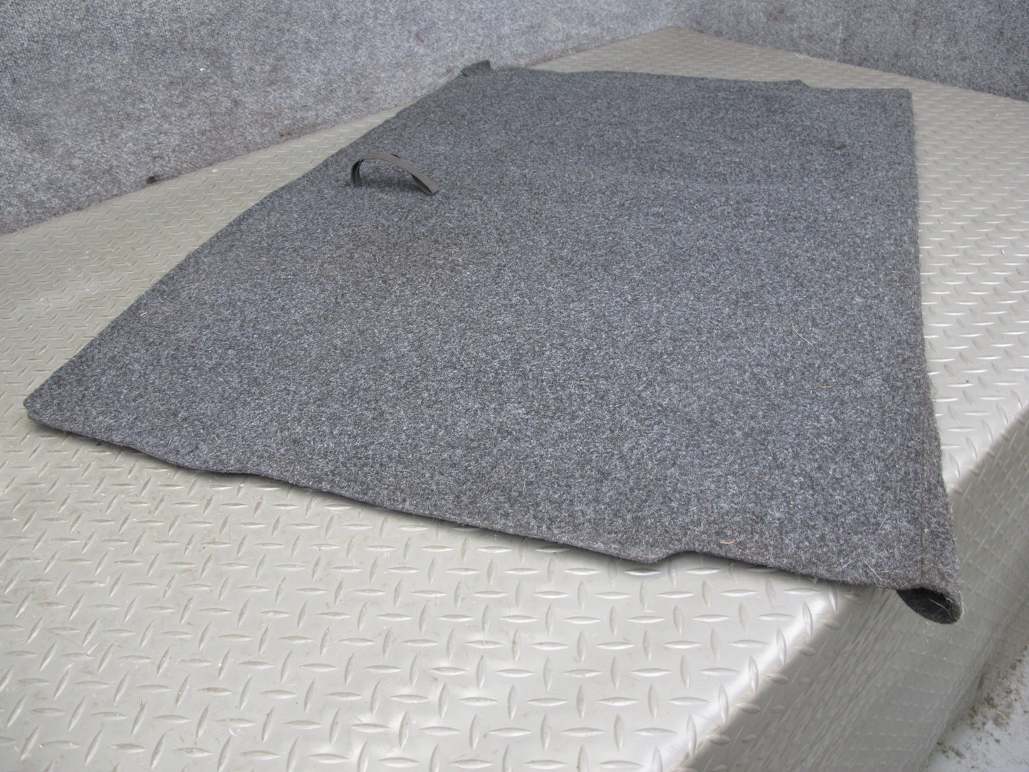 12-13 VW Golf R MK6 2DOOR Rear Trunk Cargo Floor MAT Carpet Liner Cover OEM