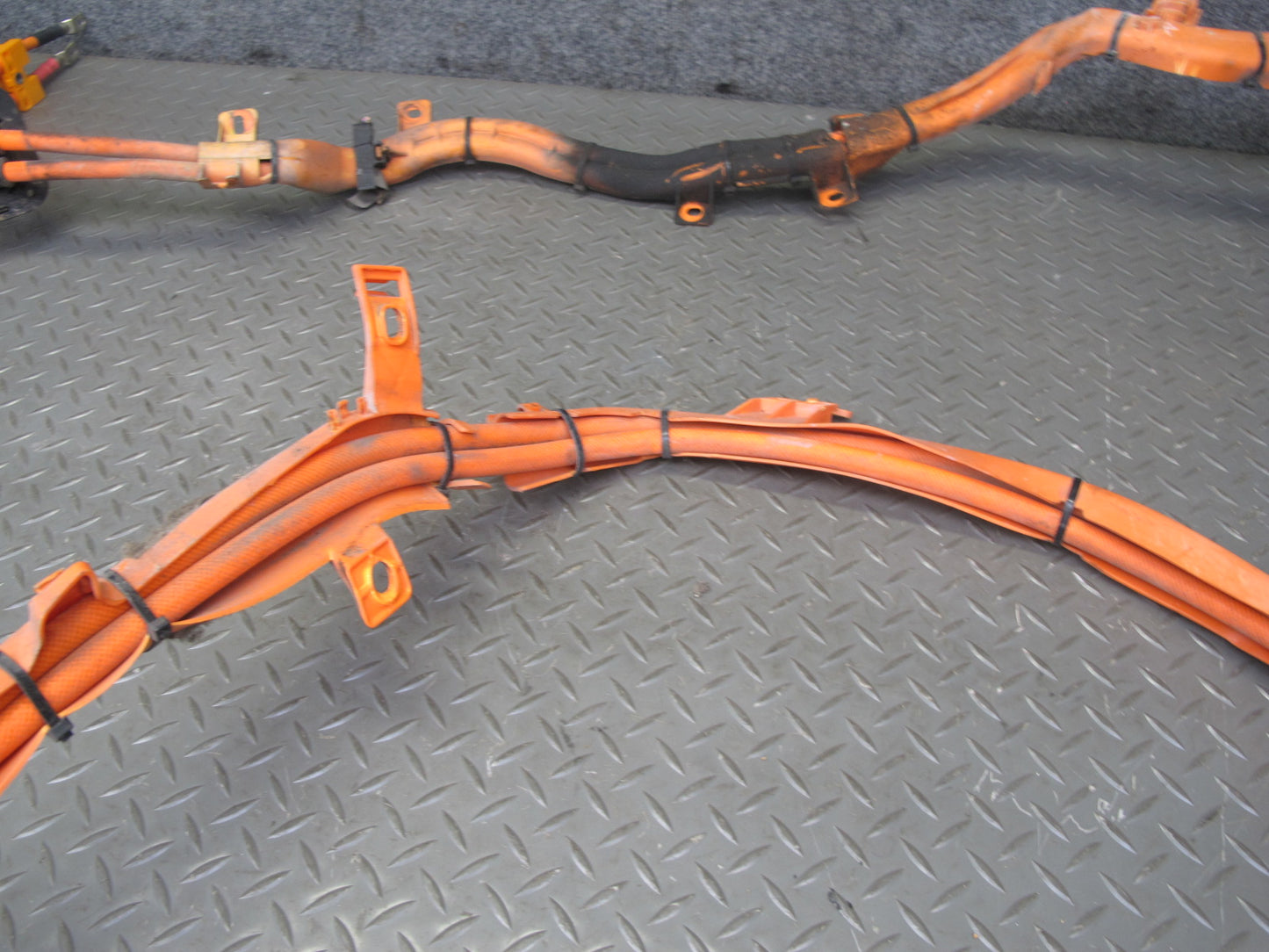 2010-2011 BMW E72 X6 Hybrid High Voltage Battery Cable Wire Harness 9181192