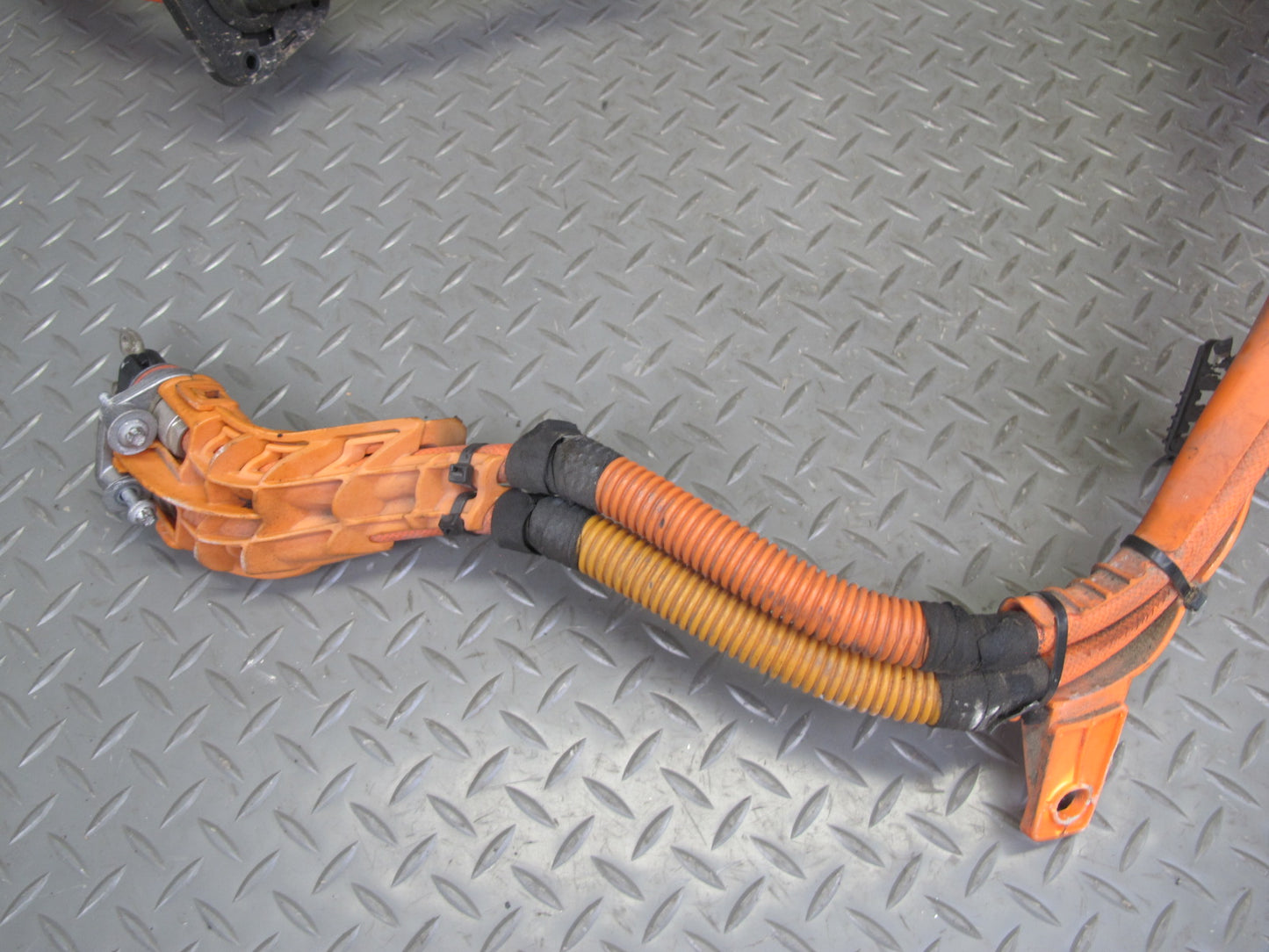 2010-2011 BMW E72 X6 Hybrid High Voltage Battery Cable Wire Harness 9181192