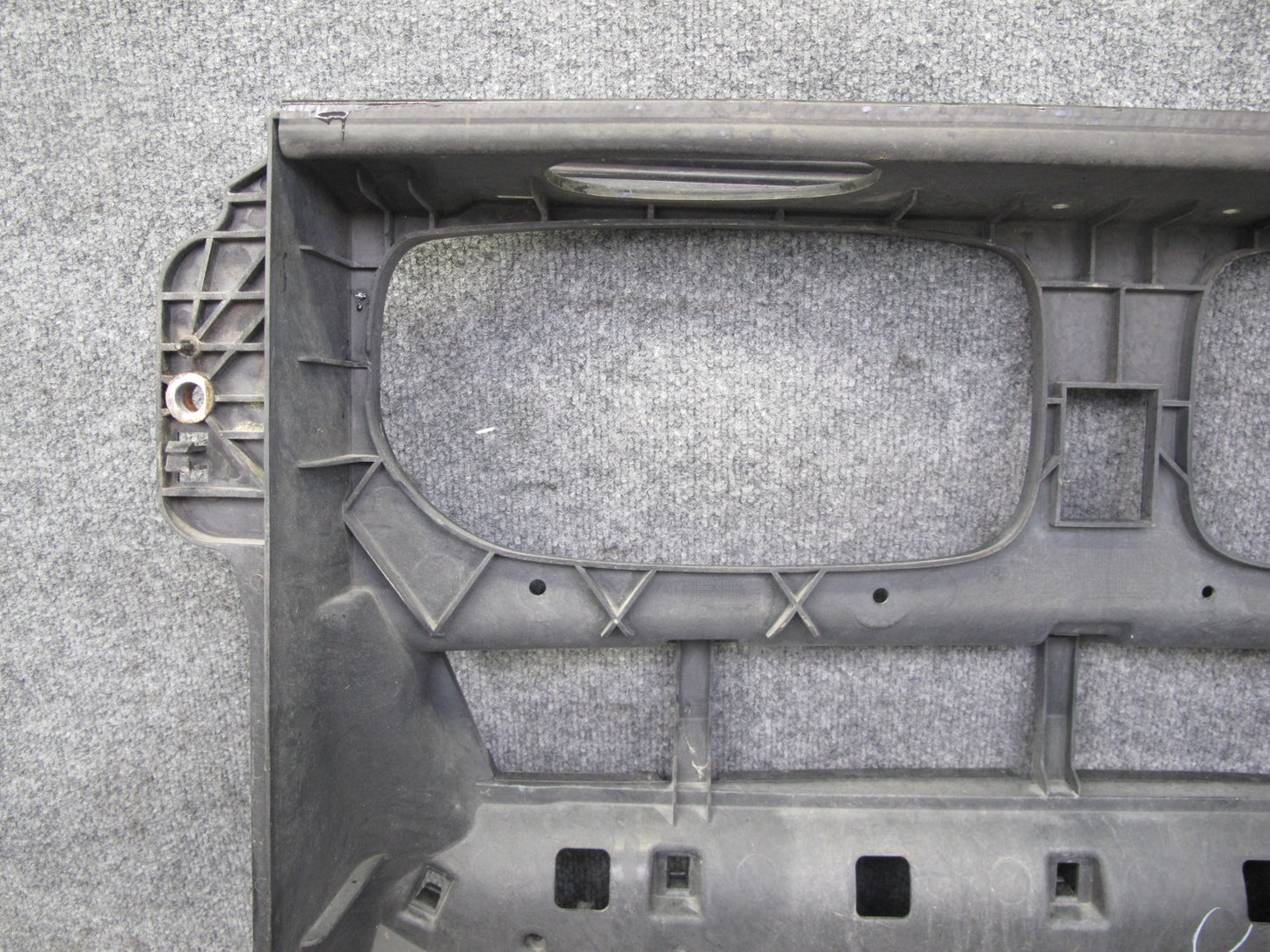 08-14 BMW E71 E72 X6 Engine Air Duct Radiator Core Support Shroud Frame Cover