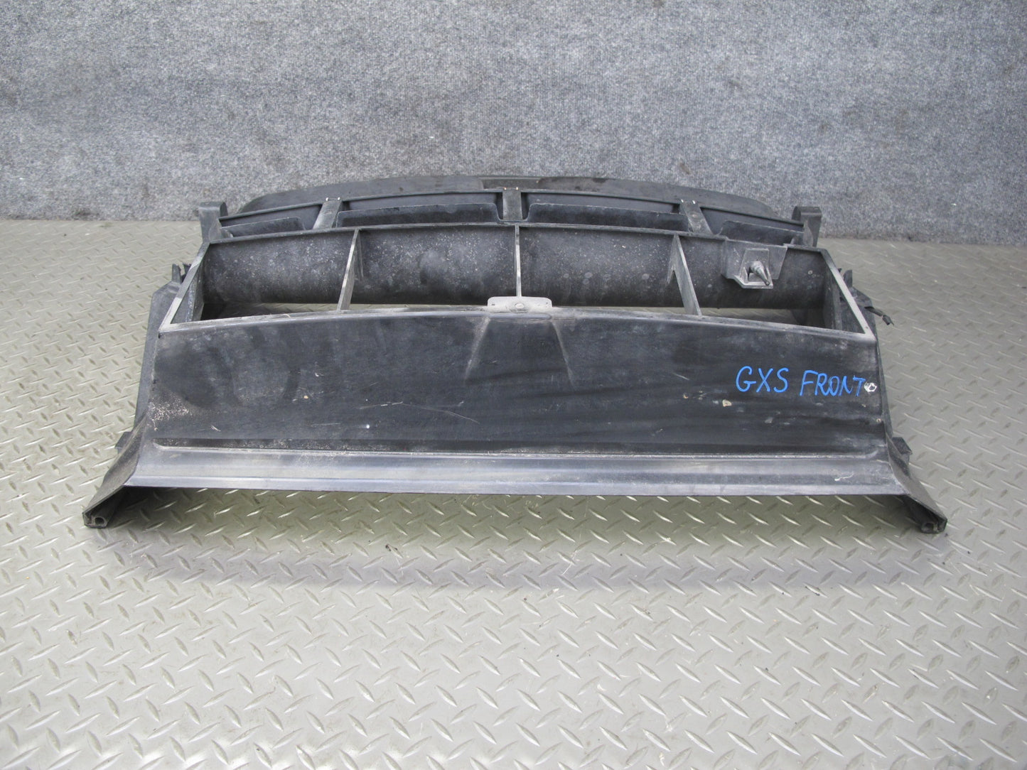 08-14 BMW E71 E72 X6 Engine Air Duct Radiator Core Support Shroud Frame Cover