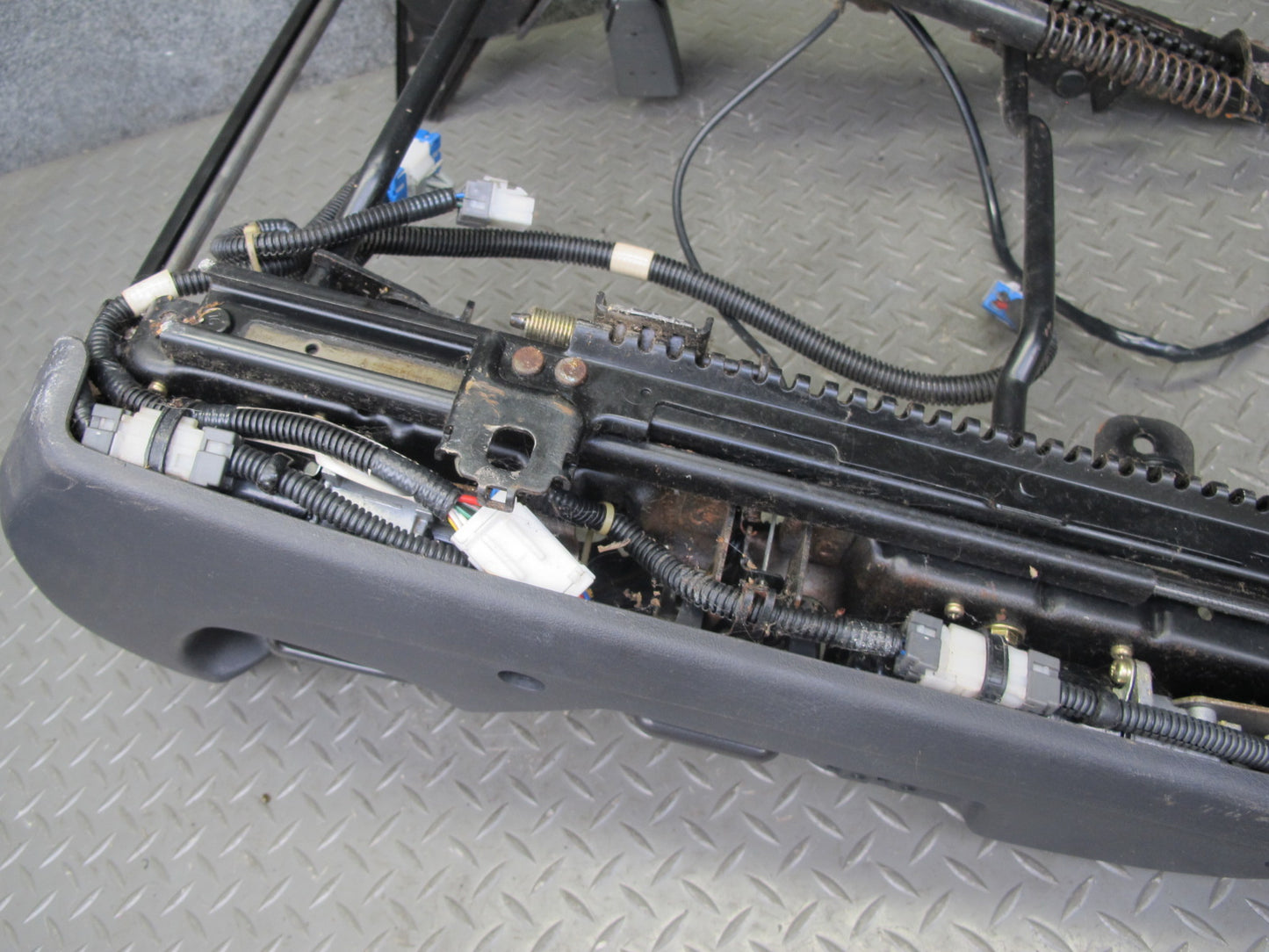 91-96 Mitsubishi 3000GT Left Driver Seat Lower Track Rail Frame OEM