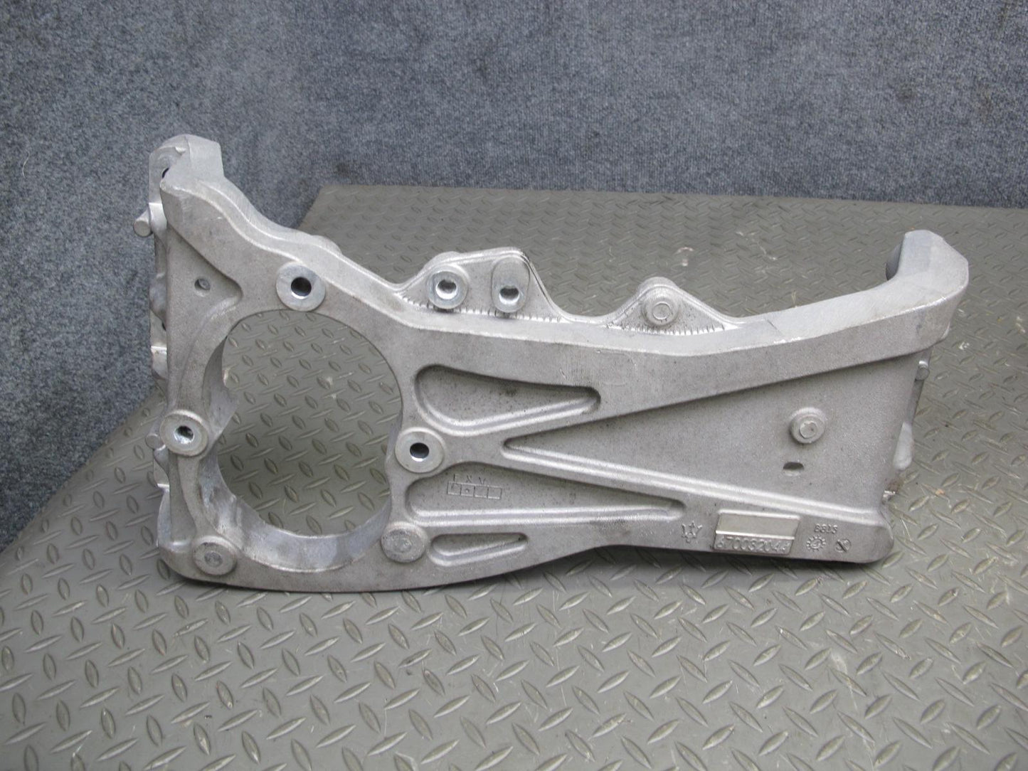 2017-2020 Maserati Levante 3L Engine Transmission Mount Bracket Crossmember Set