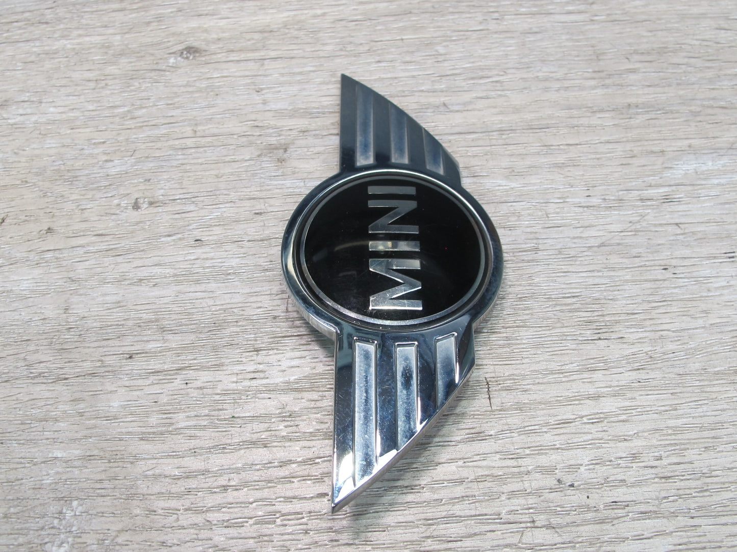 09-15 Mini JCW R55 R56 R57 R58 R59 Rear Trunk Lid Emblem Logo Symbol Set OEM