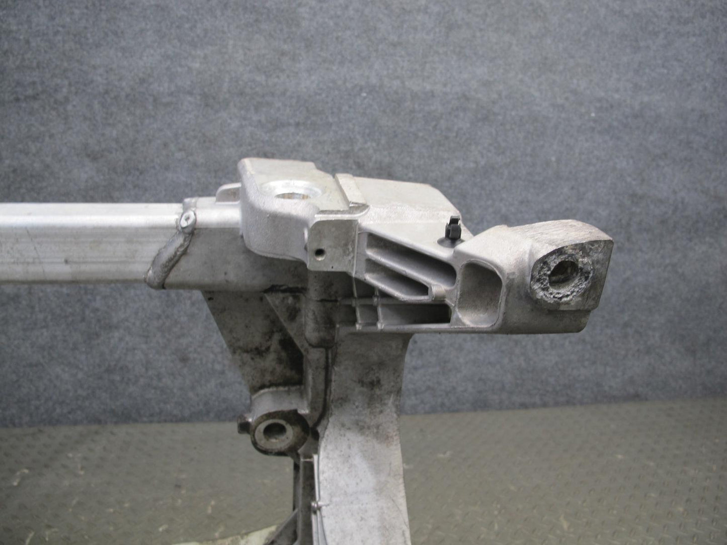 2017-2020 Maserati Levante 3L Engine Transmission Mount Bracket Crossmember Set