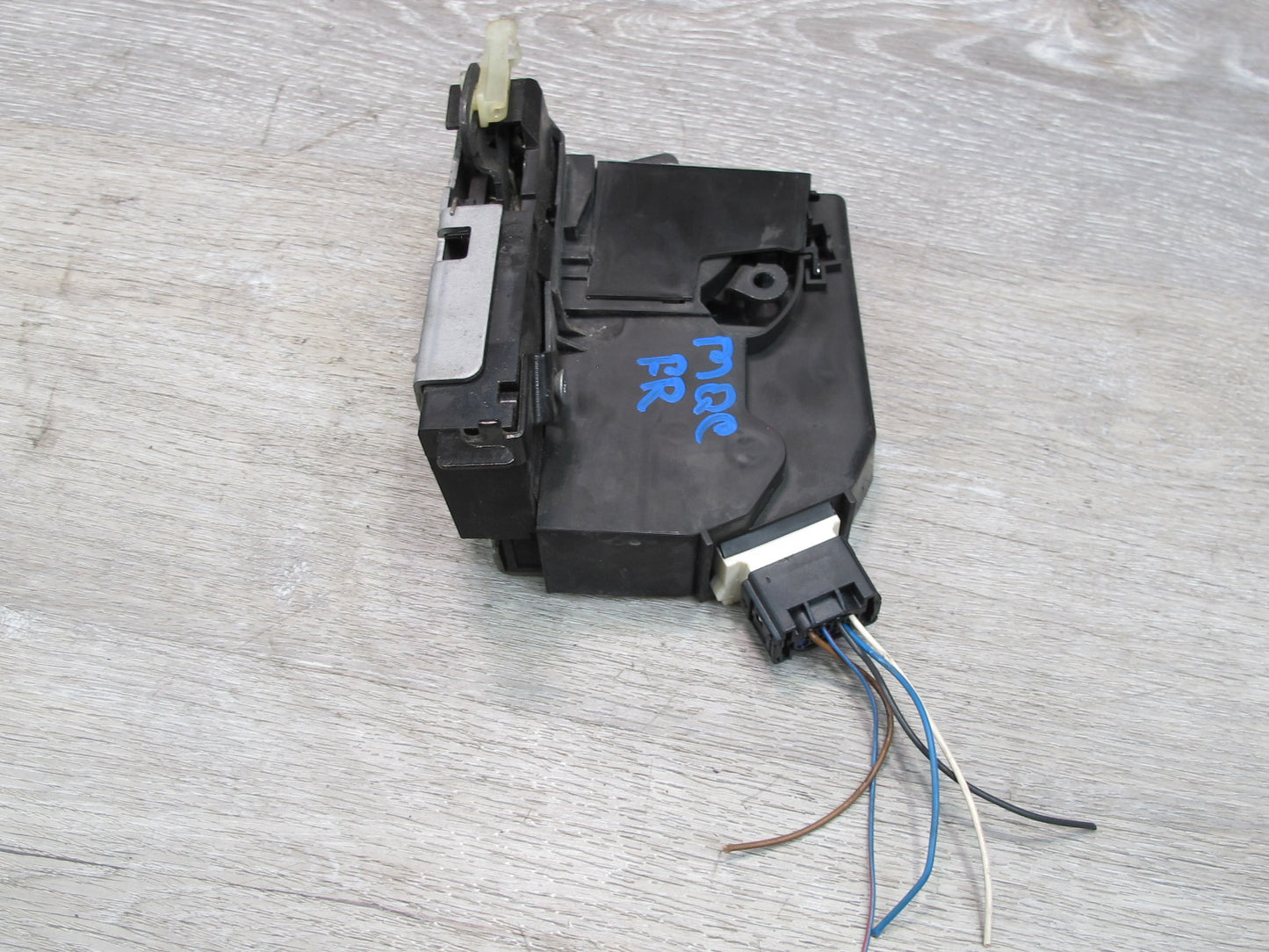 07-15 Mini Cooper R55 R56 R57 R58 R59 Front Right Door Lock Latch Actuator OEM