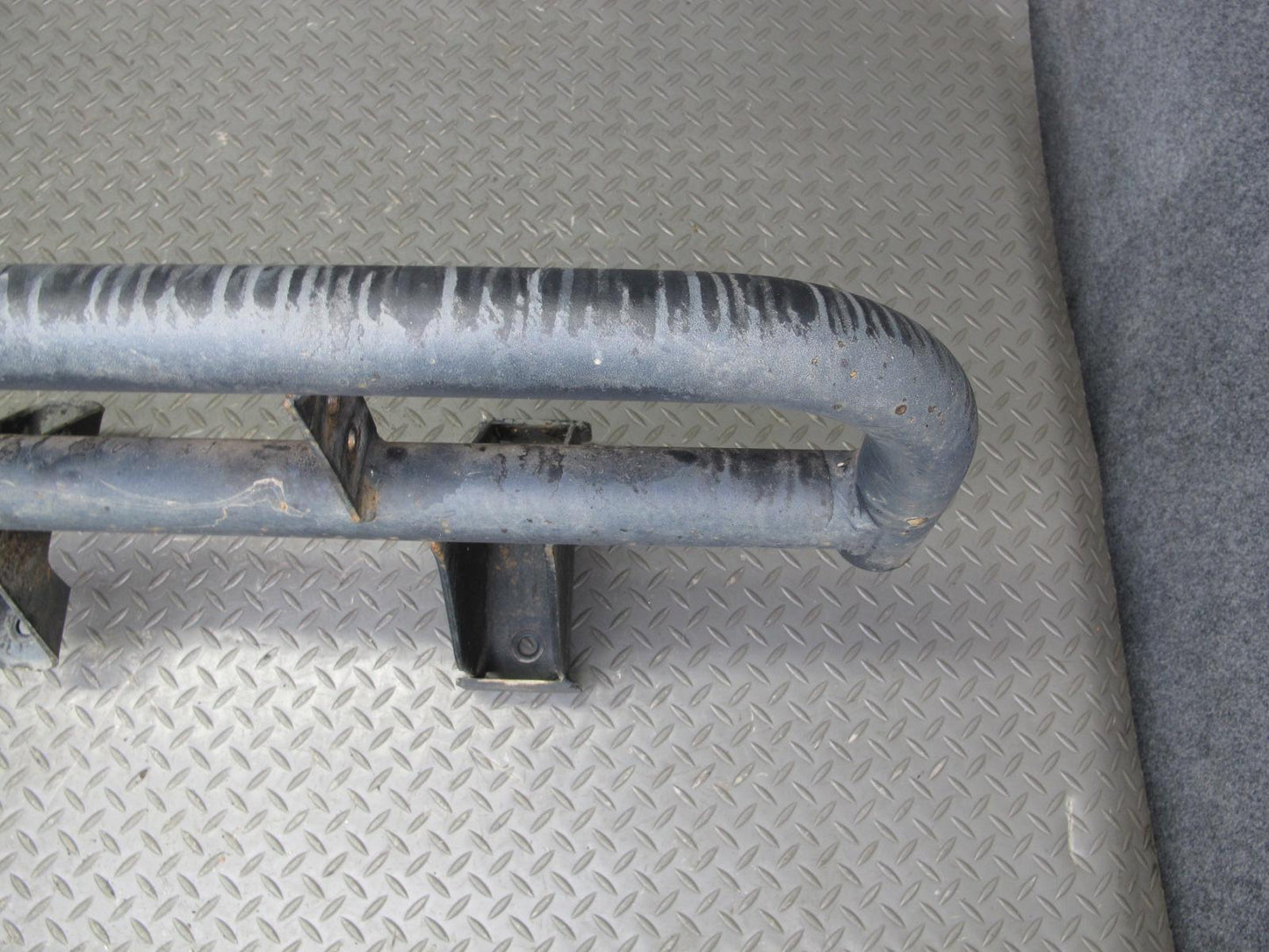 2003-2009 Hummer H2 Front Right Side Running Board Rocker Guard Shield