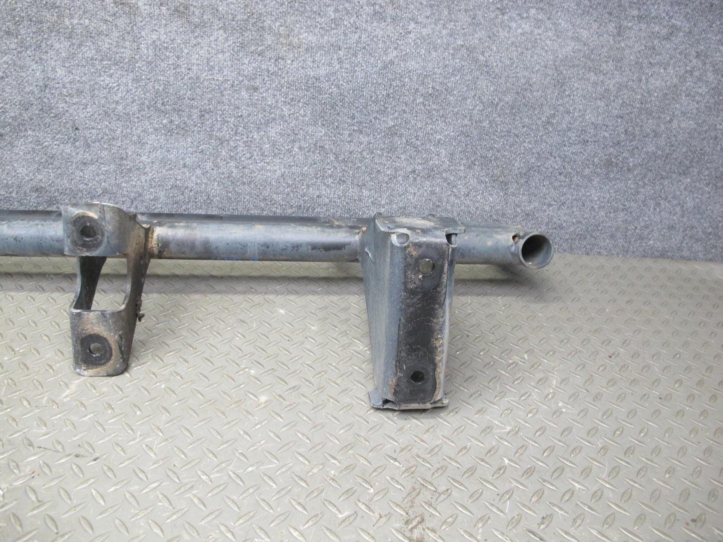 2003-2009 Hummer H2 Front Right Side Running Board Rocker Guard Shield