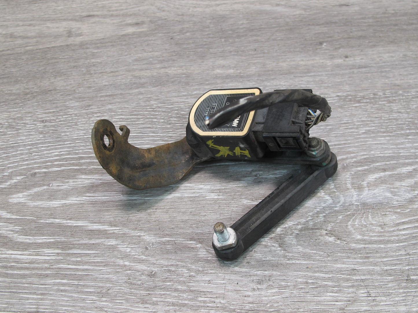 2008-2014 BMW E71 E72 X6 Rear Suspension Height Level Sensor 6785207