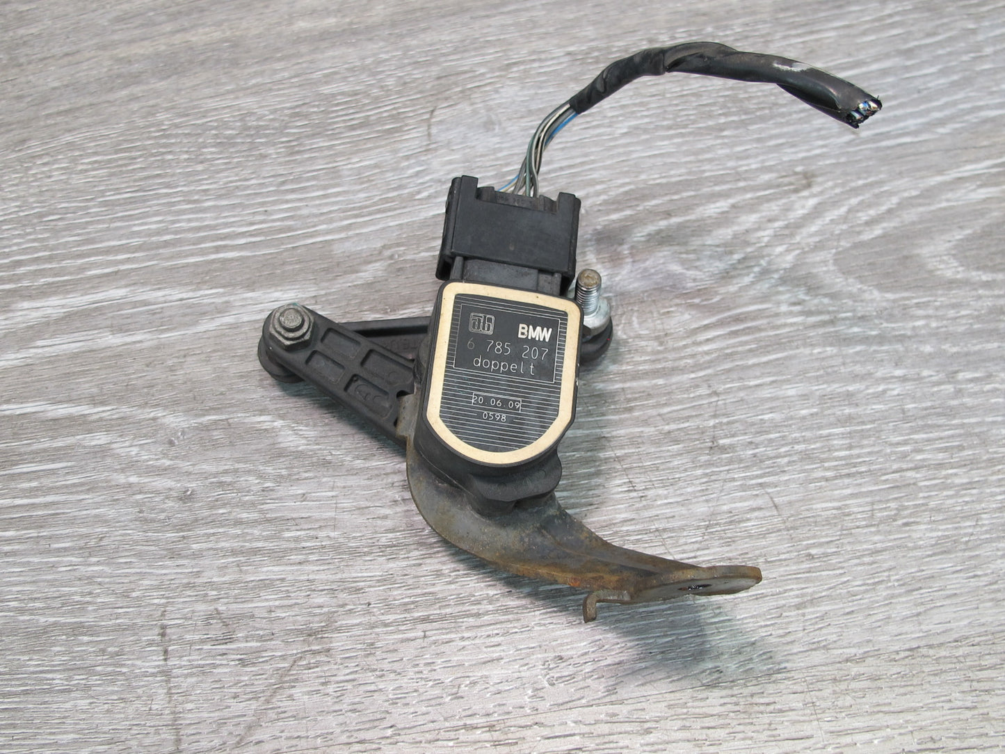 2008-2014 BMW E71 E72 X6 Rear Suspension Height Level Sensor 6785207