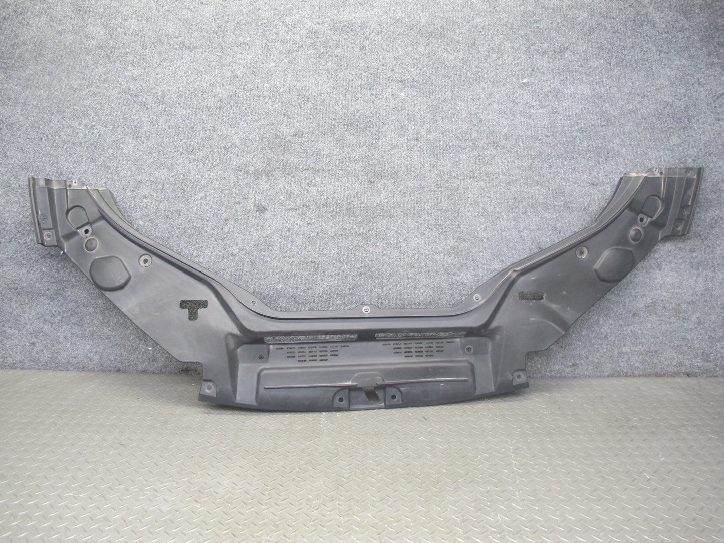 2017-2020 Maserati Levante M161 Radiator Engine Bay Upper Trim Panel Set of 4