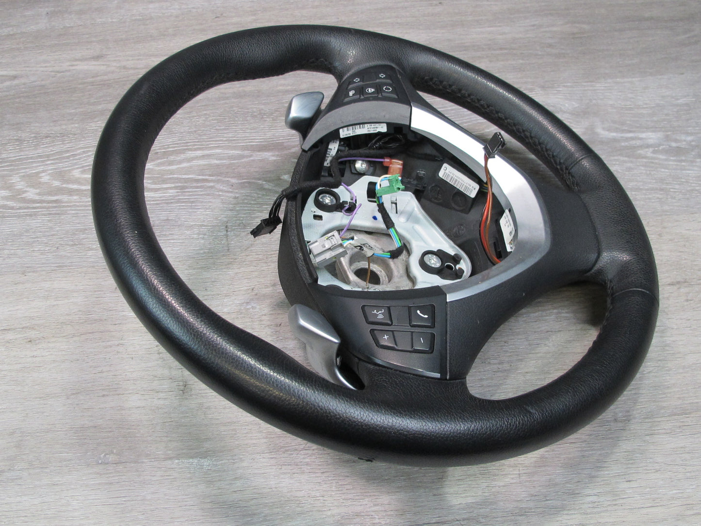 2010-2014 BMW E71 E72 X6 Sport Heated Leather Steering w Controls & Paddles
