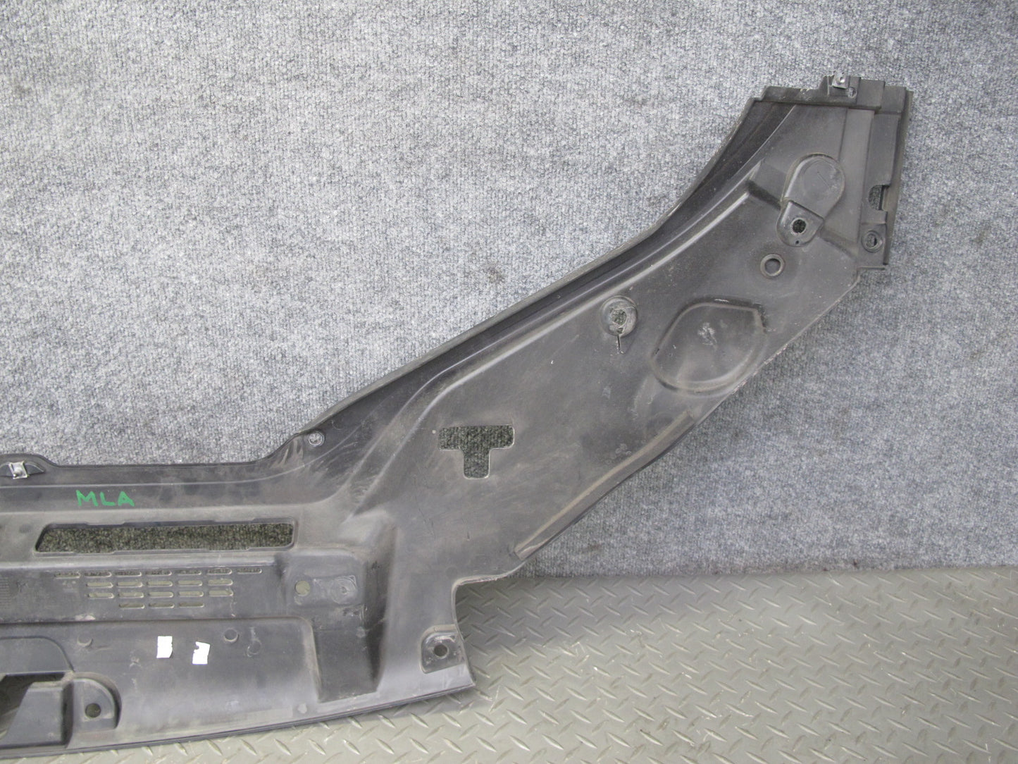 2017-2020 Maserati Levante M161 Radiator Engine Bay Upper Trim Panel Set of 4