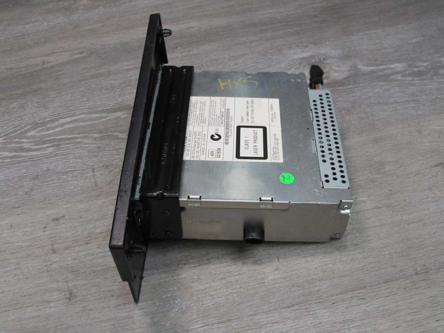 2010-2014 BMW E71 E72 X6 DVD Video Disc Changer Player 9206636