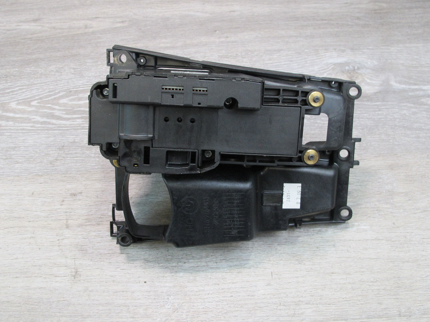 2010-2011 BMW E71 E72 X6 A/T Automatic Transmission Gear Shift Selector Shifter