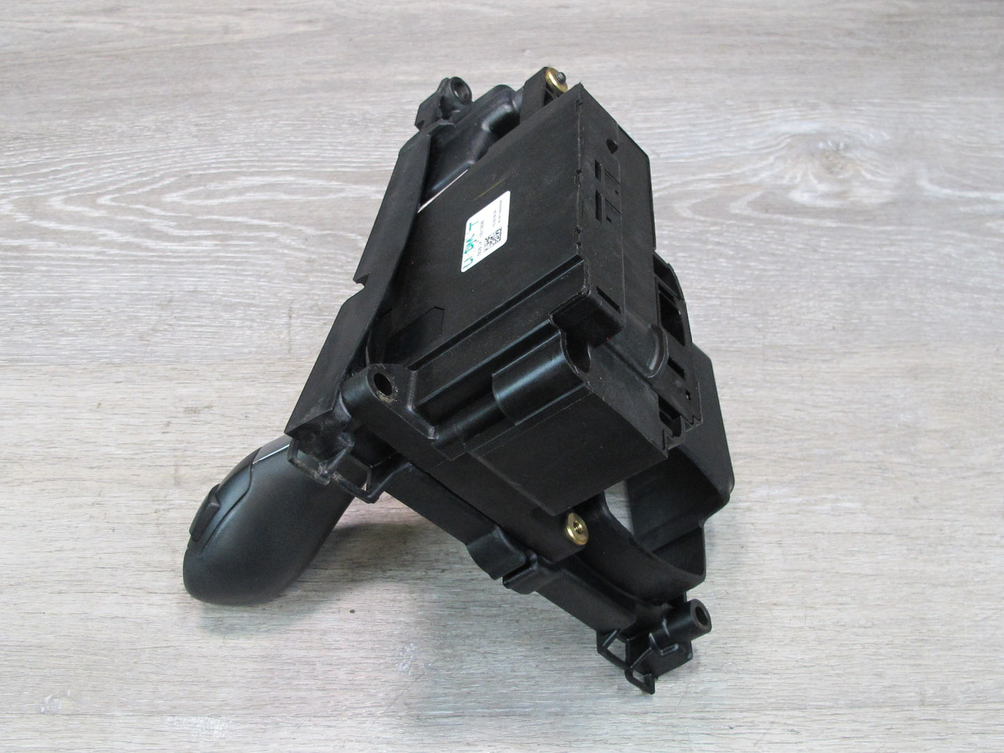2010-2011 BMW E71 E72 X6 A/T Automatic Transmission Gear Shift Selector Shifter