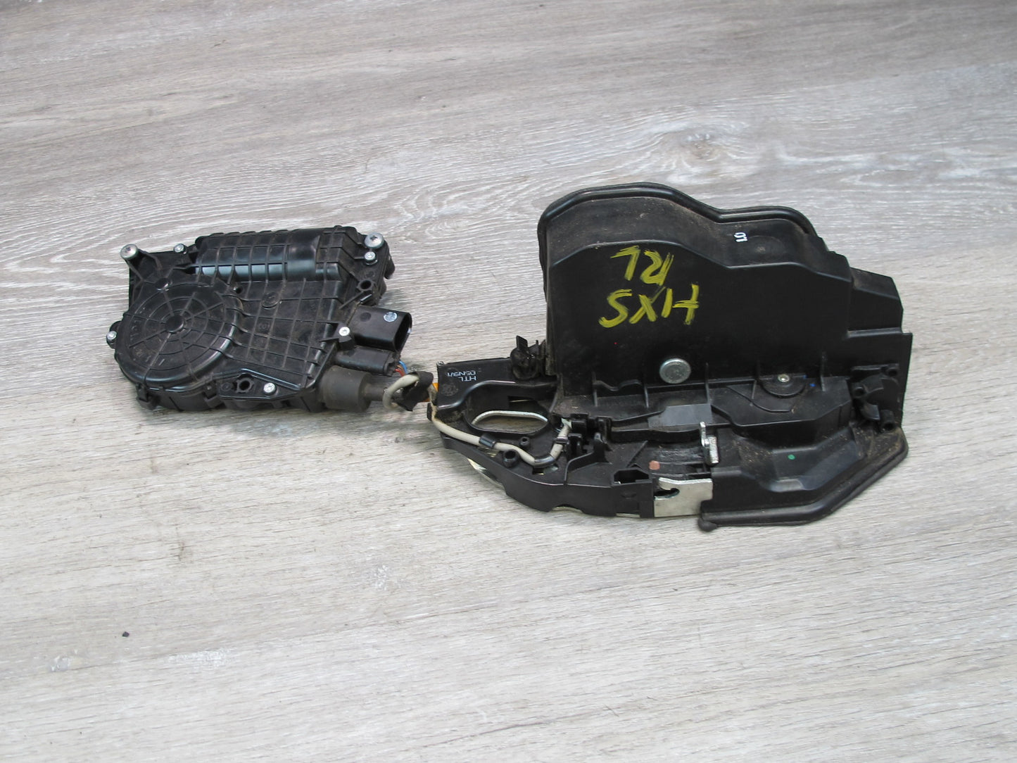 2008-2014 BMW E71 E72 X6 Rear Left Door Lock Latch Actuator w Soft Close