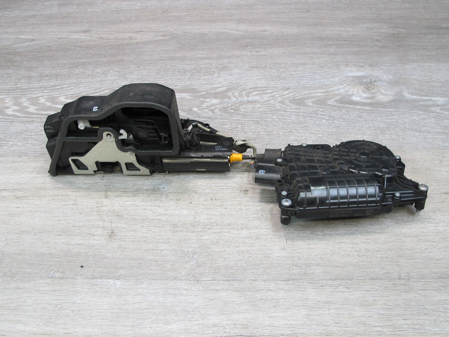 2008-2014 BMW E71 E72 X6 Rear Left Door Lock Latch Actuator w Soft Close