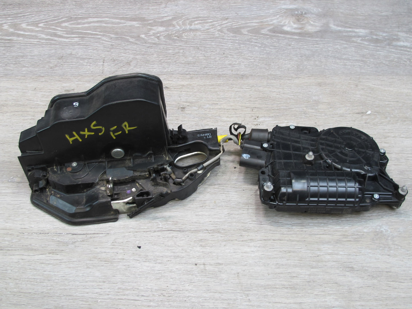 2008-2014 BMW E71 E72 X6 Front Right Door Lock Latch Actuator w Soft Close