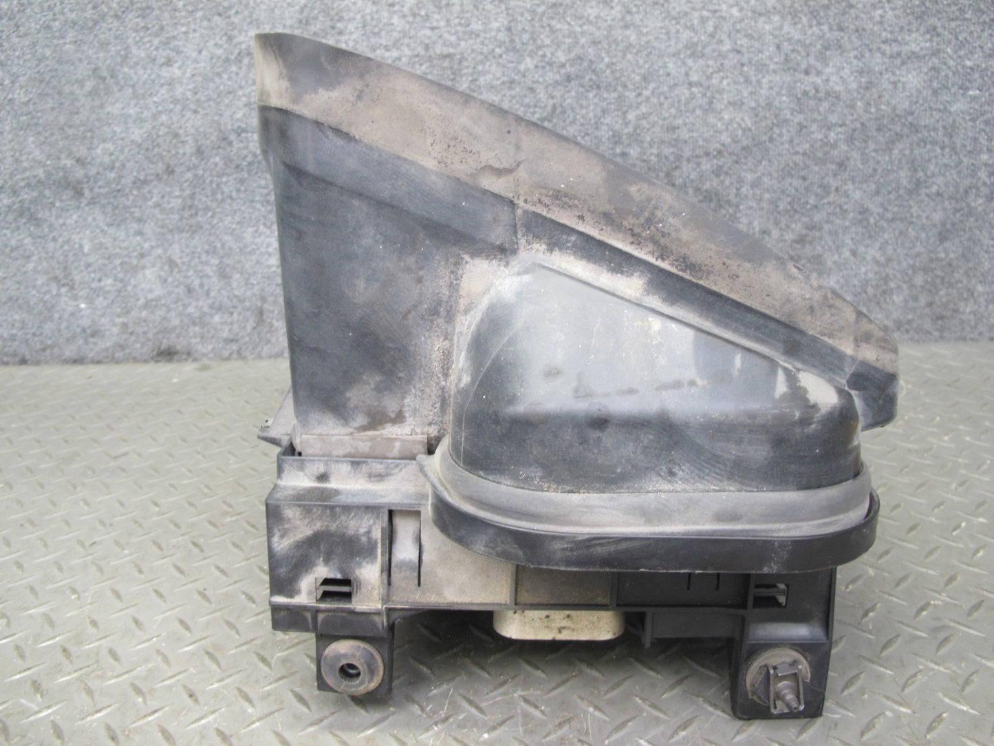 2008-2014 BMW E71 E72 X6 N63 Engine Right Oil Cooler w Shroud