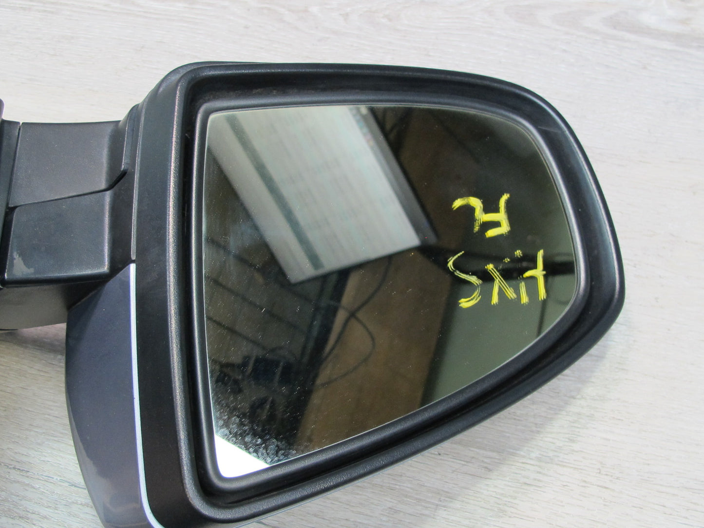 2008-2014 BMW E71 E72 X6 Front Left Exterior Heated Side View Mirror w Camera
