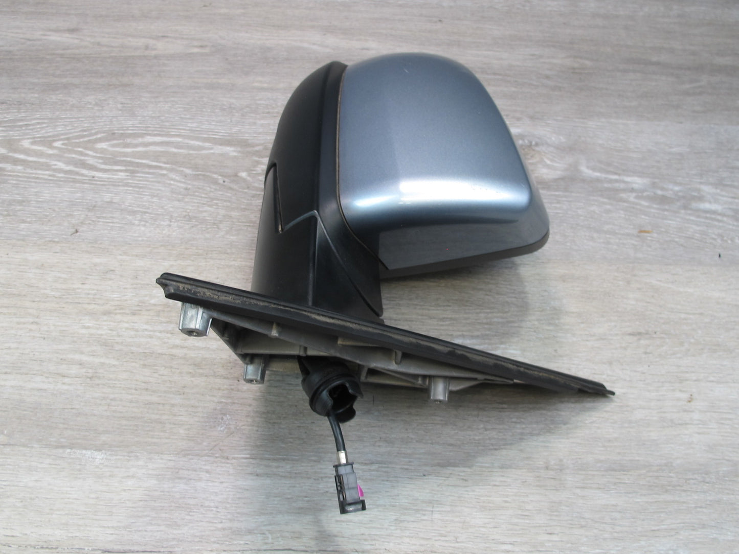2008-2014 BMW E71 E72 X6 Front Right Exterior Heated Side View Mirror w Camera