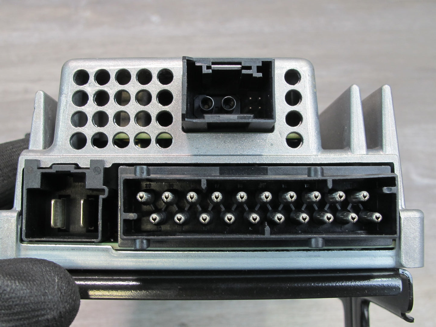 2010-2012 BMW E71 E72 X6 TOP Hifi Individual Audio System Amplifier AMP