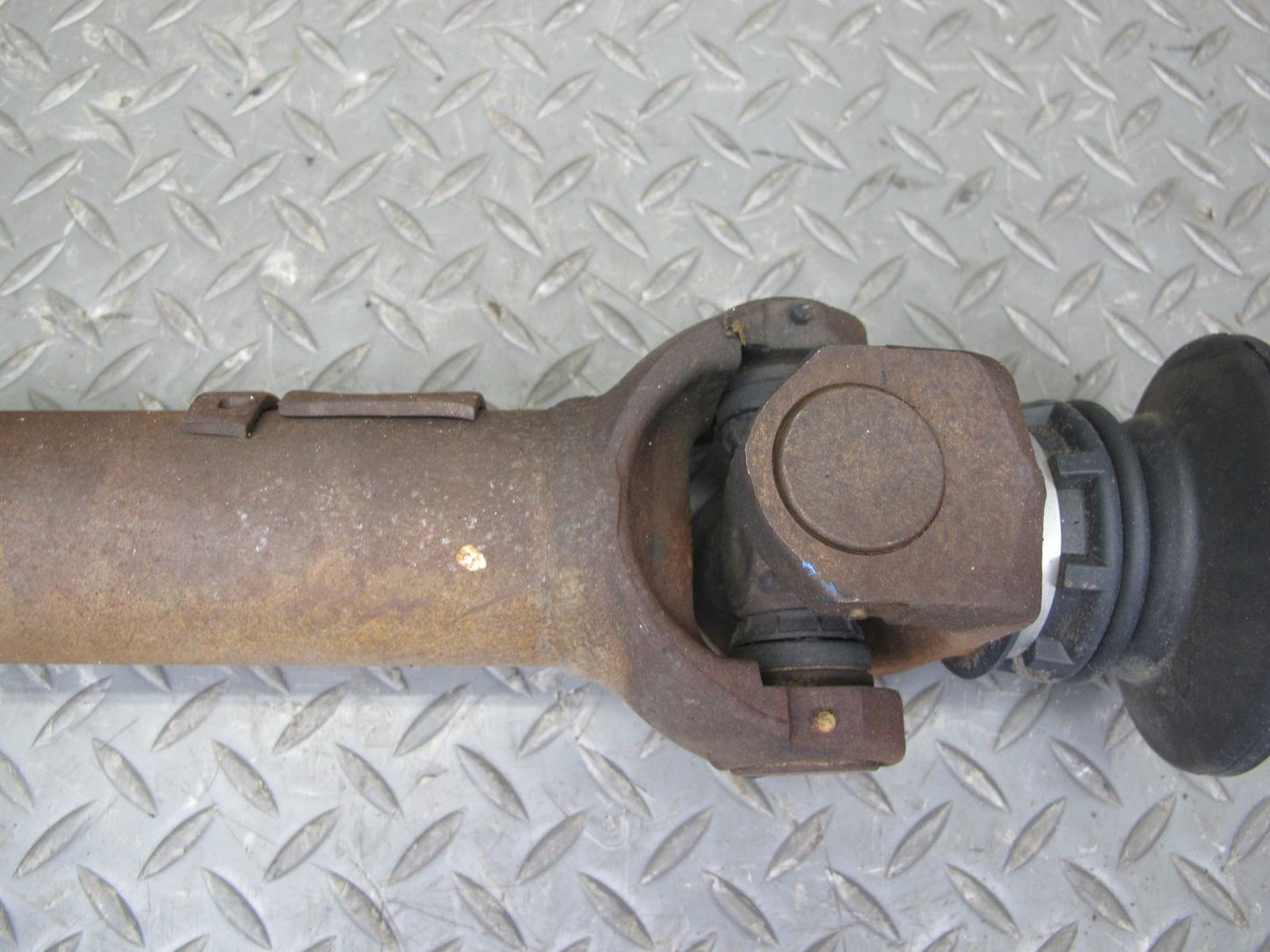 2003-2009 Hummer H2 AWD Front Driveshaft Drive Shaft Propeller 15066916