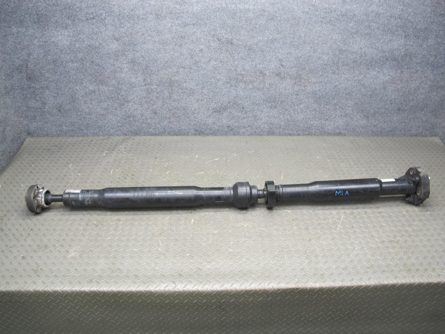 2017-2020 Maserati Levante M161 AWD 3.0L Rear Drive Shaft Driveshaft