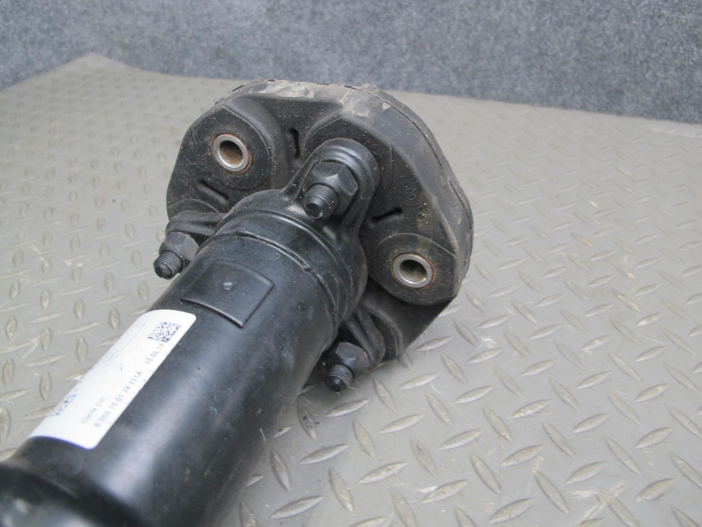 2017-2020 Maserati Levante M161 AWD 3.0L Rear Drive Shaft Driveshaft