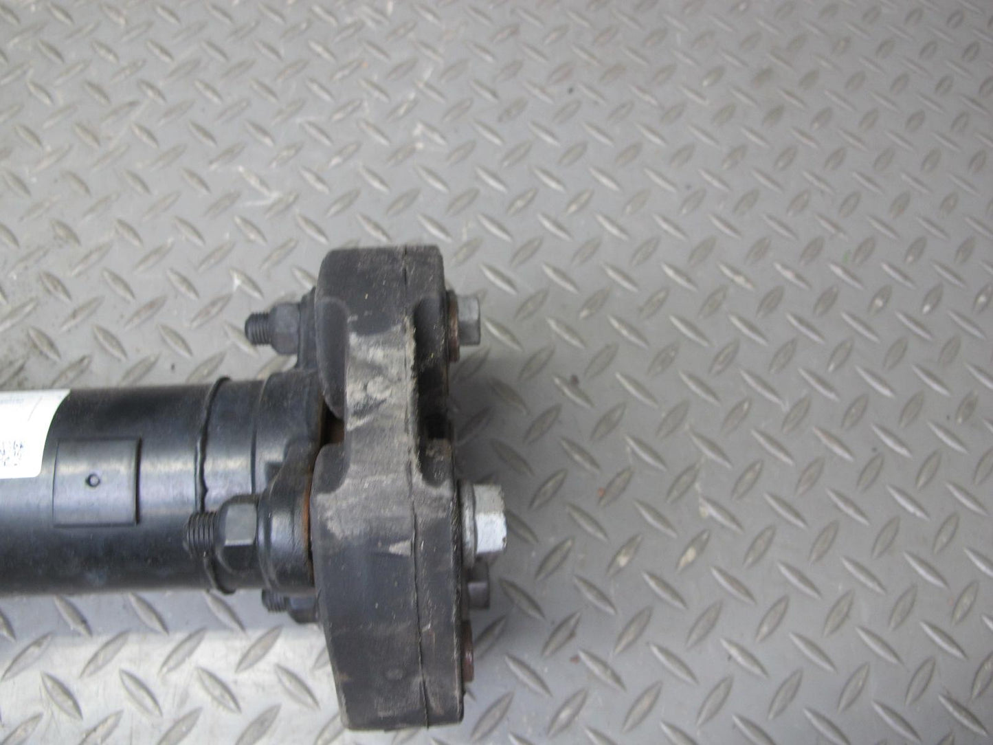 2017-2020 Maserati Levante M161 AWD 3.0L Rear Drive Shaft Driveshaft