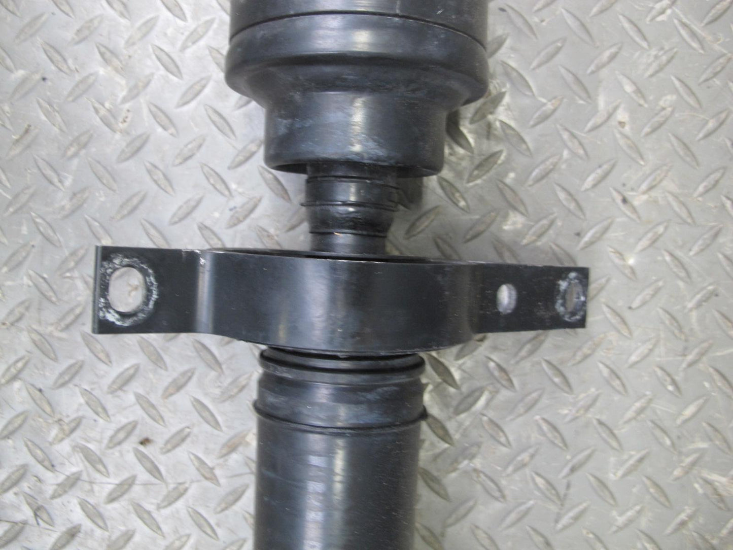 2017-2020 Maserati Levante M161 AWD 3.0L Rear Drive Shaft Driveshaft