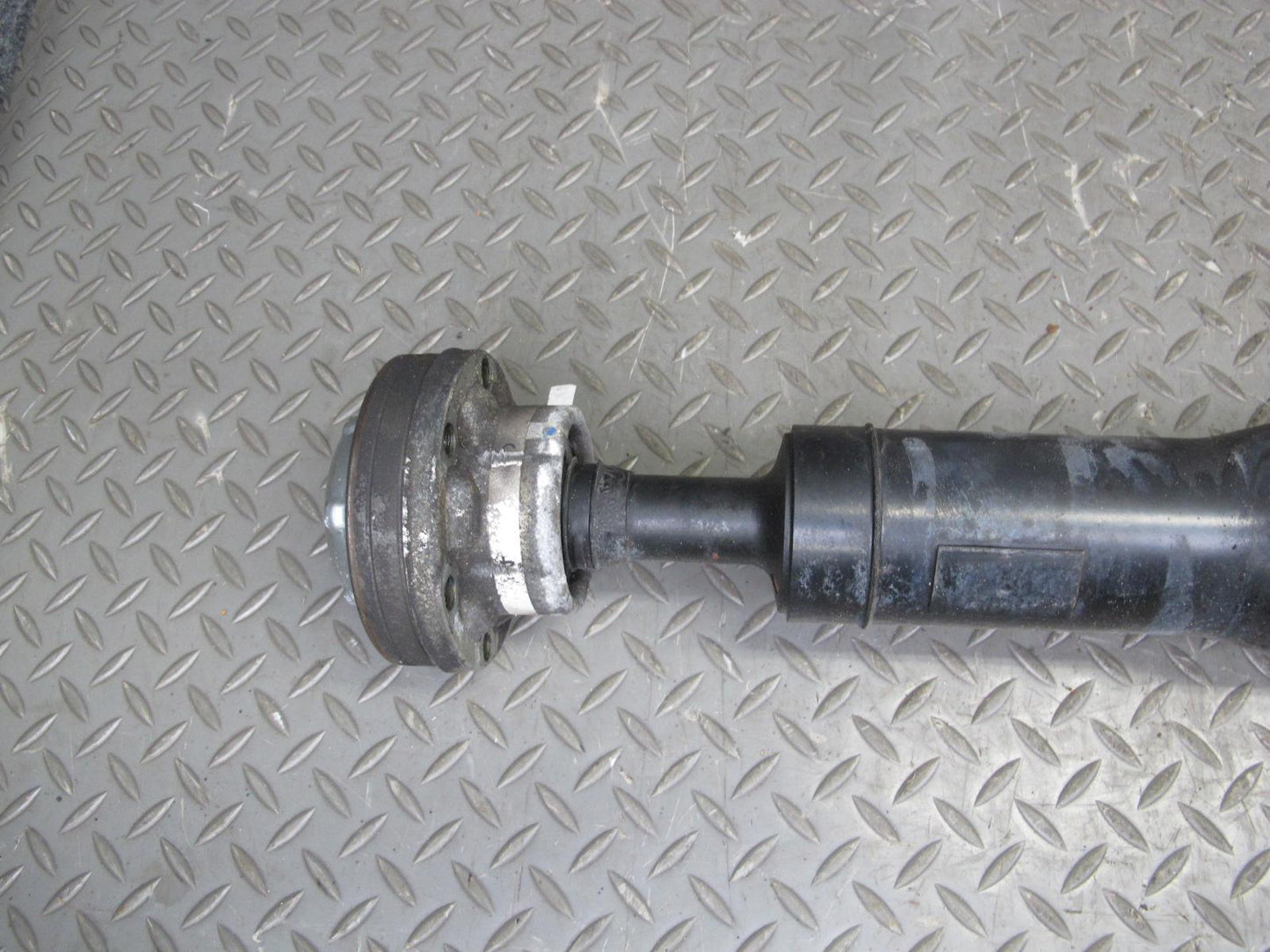 2017-2020 Maserati Levante M161 AWD 3.0L Rear Drive Shaft Driveshaft
