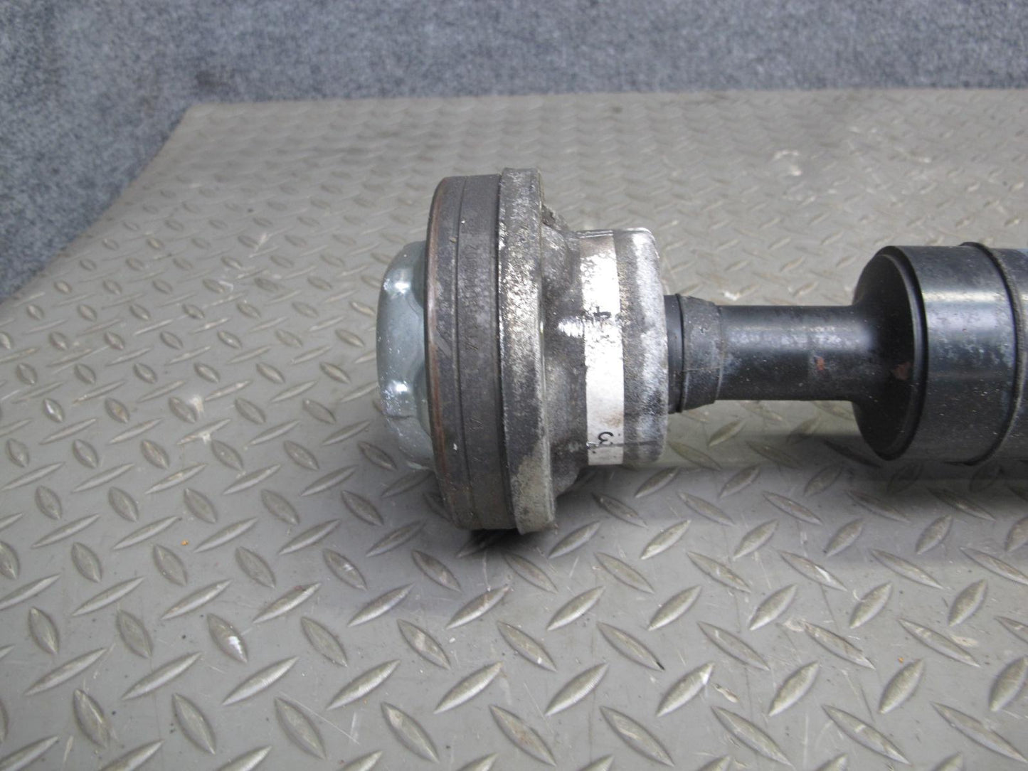 2017-2020 Maserati Levante M161 AWD 3.0L Rear Drive Shaft Driveshaft