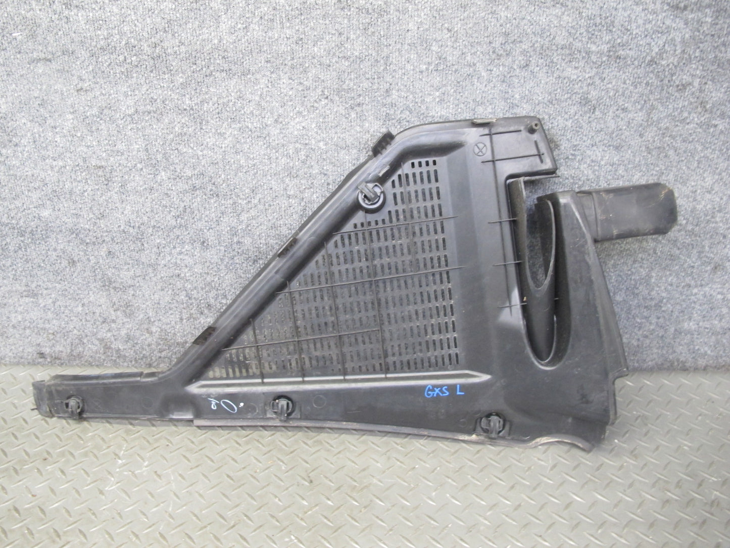 08-14 BMW E71 E72 X6 Front Windshield Left & Right Vent Cowl Grille Cover Set