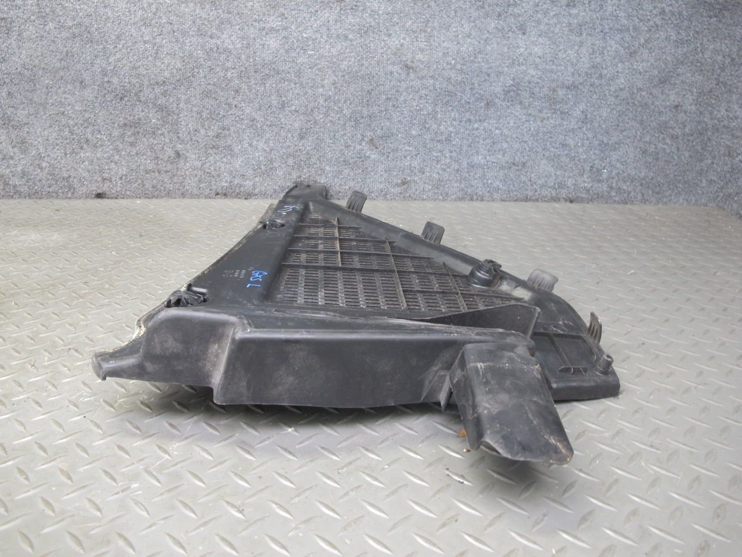 08-14 BMW E71 E72 X6 Front Windshield Left & Right Vent Cowl Grille Cover Set