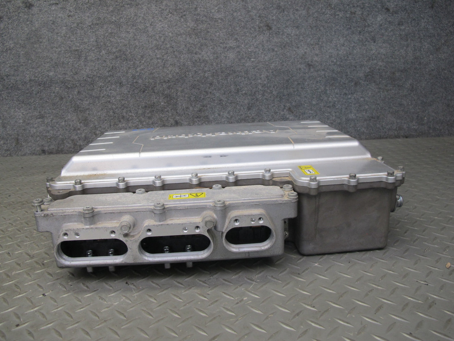 2010-2011 BMW E72 X6 Active Hybrid Power Electronics Box Control Module