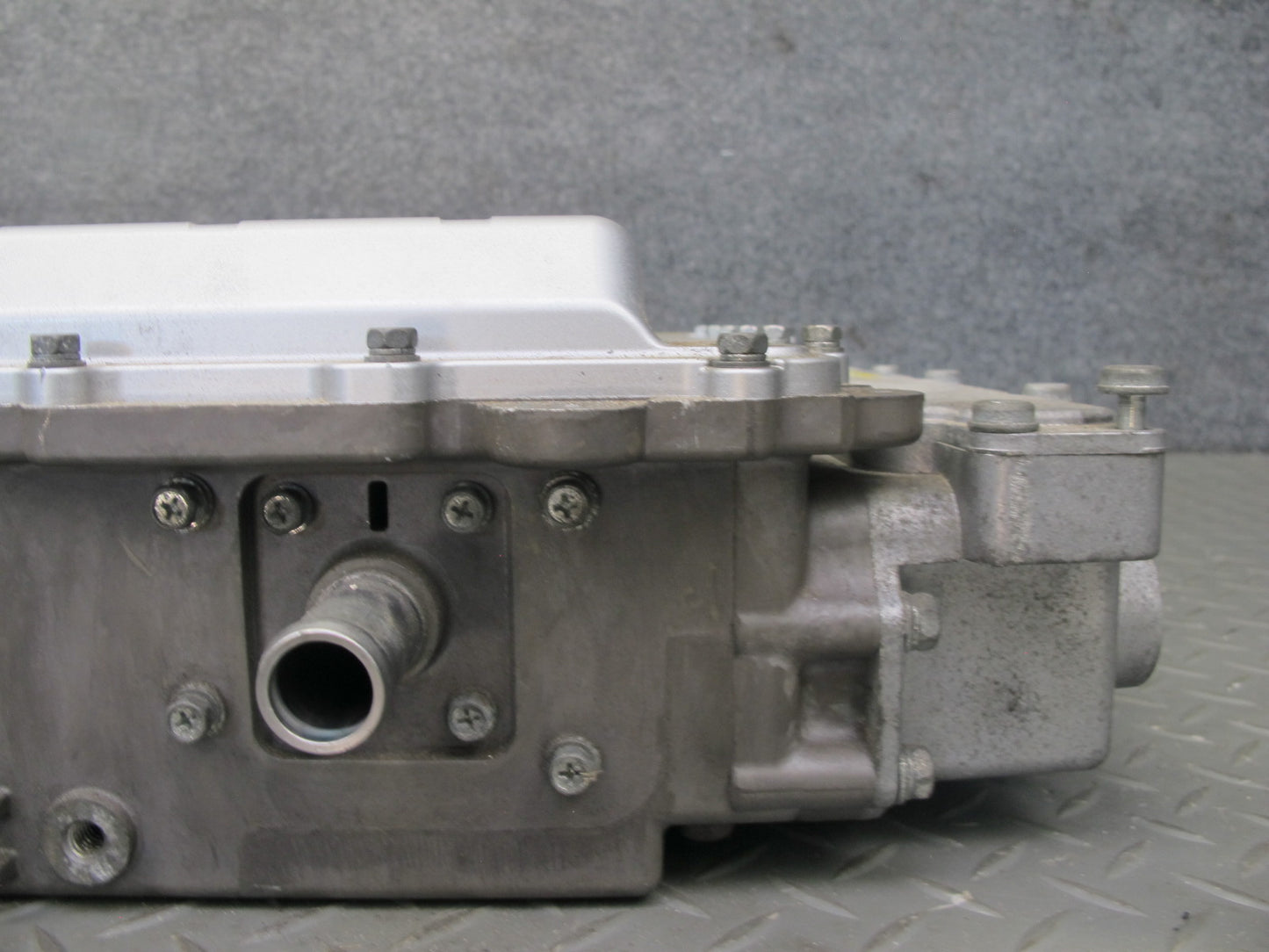 2010-2011 BMW E72 X6 Active Hybrid Power Electronics Box Control Module