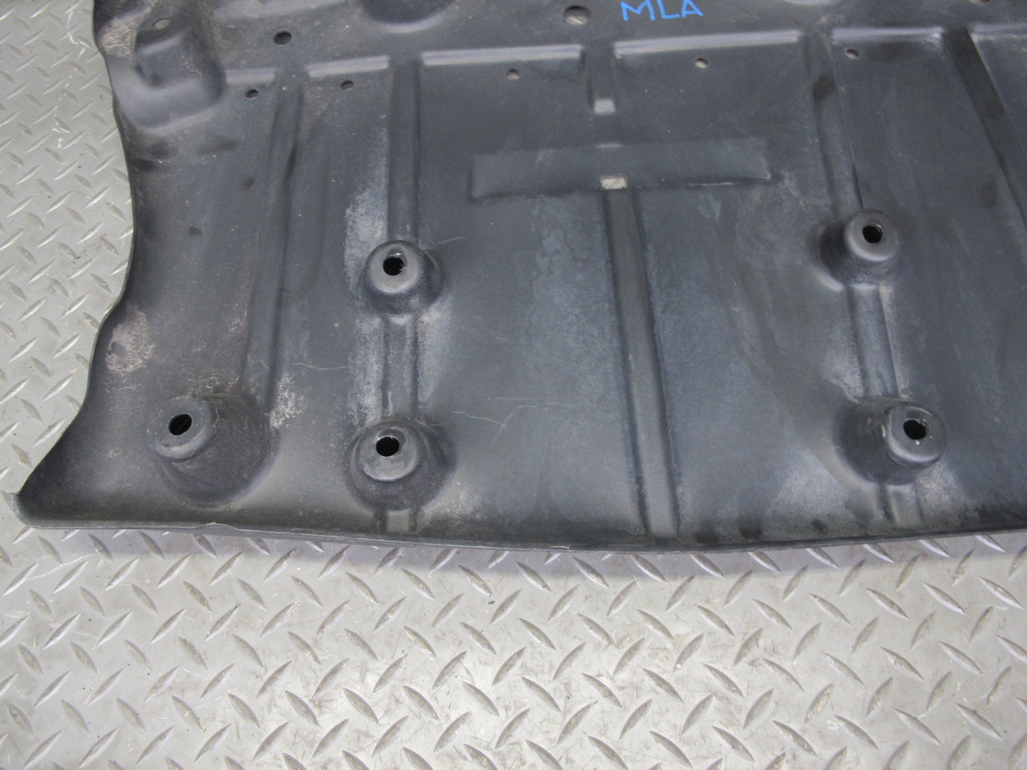 2017-2020 Maserati Levante M161 3.0L Rear Under Body Splash Shield Guard Cover