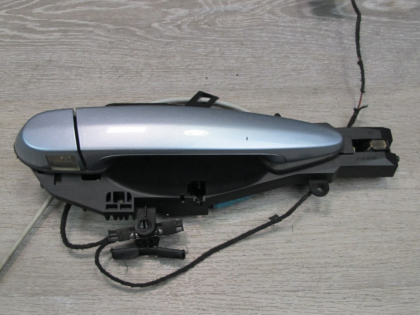 2008-2014 BMW E71 E72 X6 Front Right Door Exterior Handle w Keyless Entry