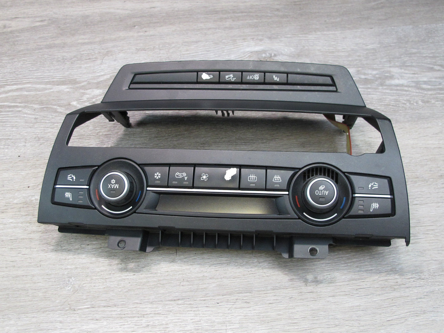 2008-2014 BMW E71 E72 X6 Front A/C Heater Climate Control PDC Switch Panel
