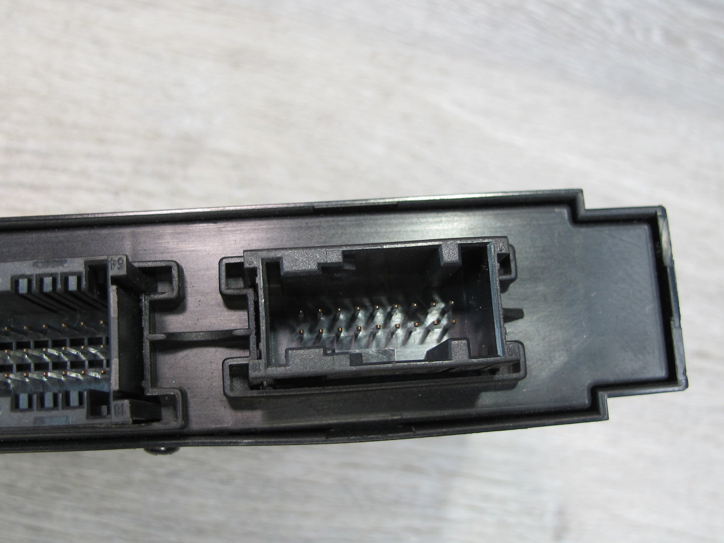 2010-2014 BMW E71 E72 X6 Body Junction Control Module BCM BCU 9227176