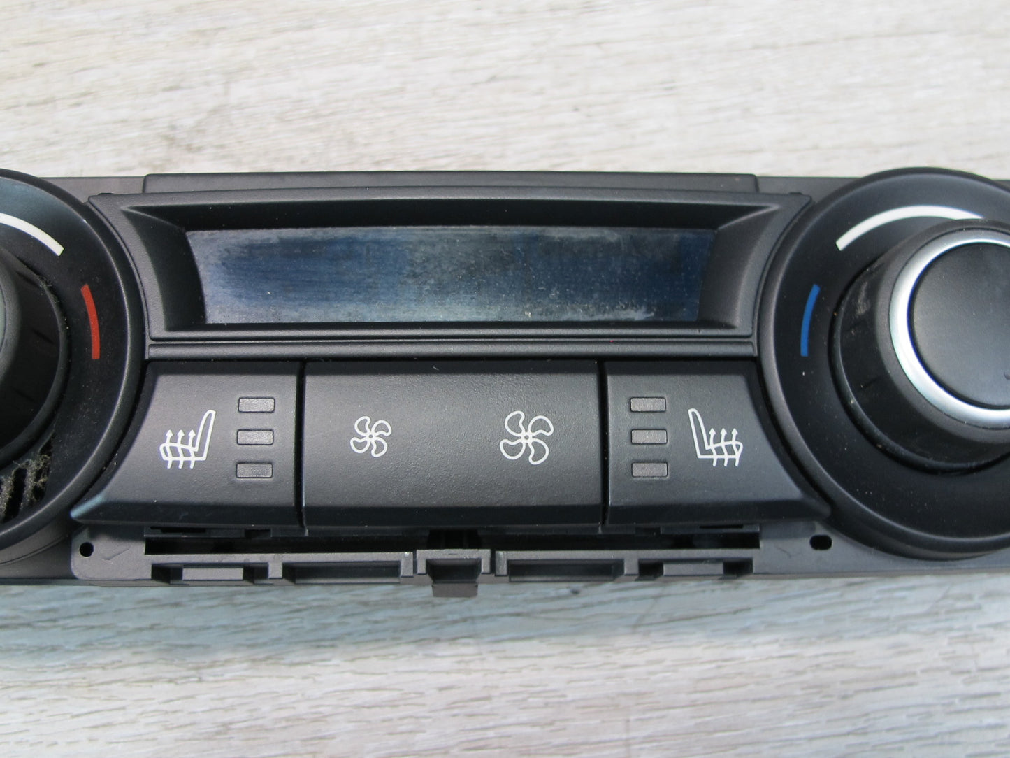 2008-2014 BMW E71 E72 X6 Rear A/C Heater Climate Control Switch Panel 9215515