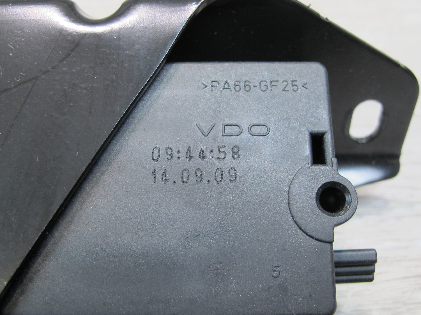 2008-2014 BMW E71 E72 X6 Rear Trunk Tailgate Liftgate Lock Latch Actuator