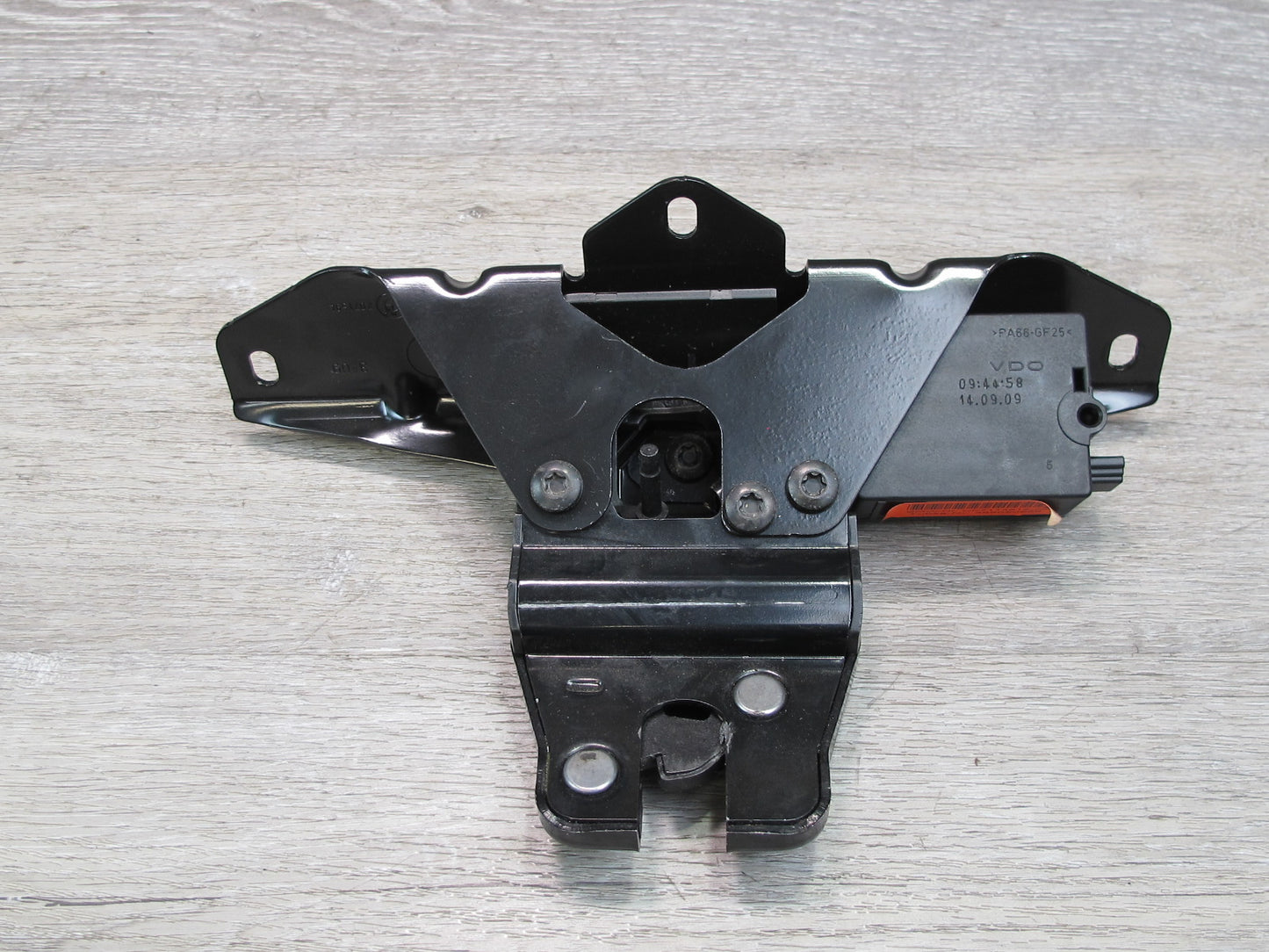 2008-2014 BMW E71 E72 X6 Rear Trunk Tailgate Liftgate Lock Latch Actuator