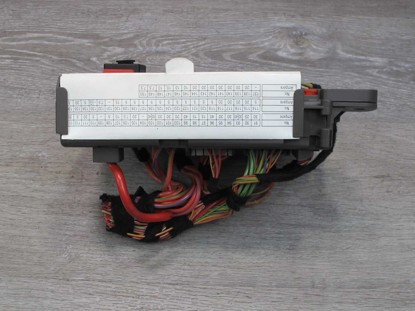 2008-2014 BMW E71 E72 X6 Rear Power Distribution Fuse Relay Box 6931687