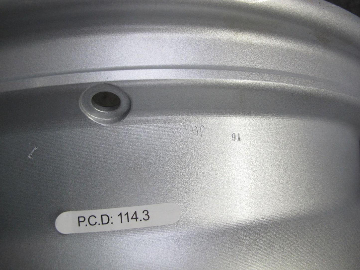 Aodhan DS05 Silver Machined R18" Alloy Wheel Rim 18x10.5J ET17 5x114.3 w Cap OEM