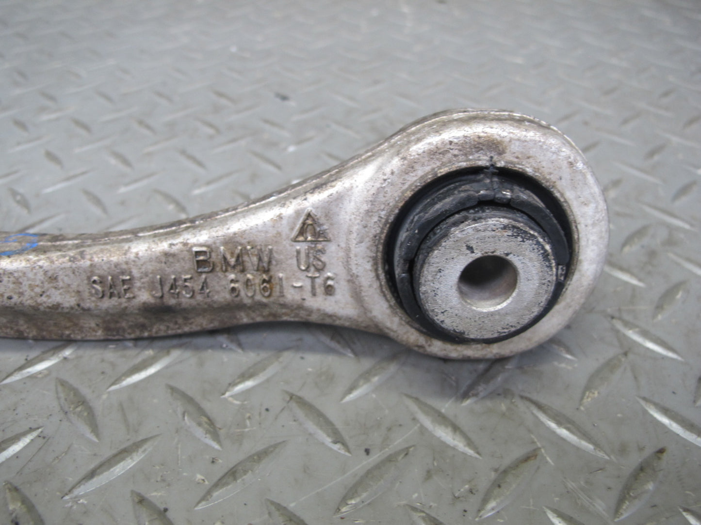 2008-2014 BMW E71 E72 X6 Rear Right Suspension Control Arm Set